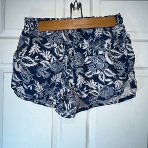 American Eagle Outfitters Navy and White Floral Athletic Shorts